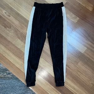 Two Colored Velvet Joggers